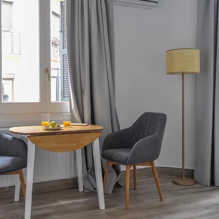 Suite Estudio En Bravo Murillo Madrid Exterior photo